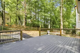 657 Wedgewood Dr, Woodstock, GA 30189 - Photo 10