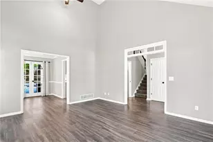 657 Wedgewood Dr, Woodstock, GA 30189 - Photo 16