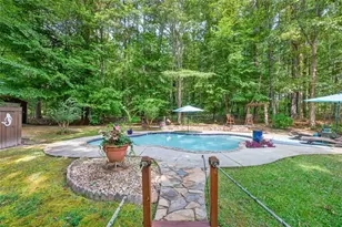 4276 Logans Ct, Loganville, GA 30052 - Photo 68