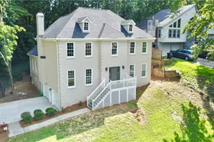 741 Maggie Ct, Kennesaw, GA 30144 - Photo 4