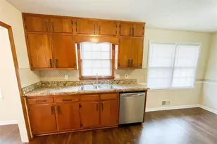 10376 Fitzgerald Rd, Jonesboro, GA 30238 - Photo 6