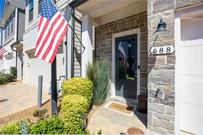 688 Stickley Oak Way, Woodstock, GA 30189 - Photo 2
