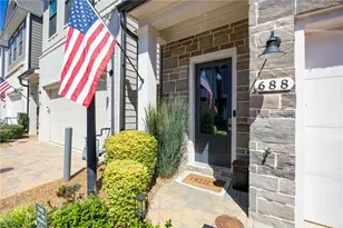 688 Stickley Oak Way, Woodstock, GA 30189 - Photo 2