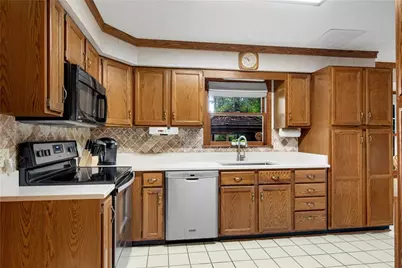 1475 Luke Lane, Lawrenceville, GA 30043 - Photo 14