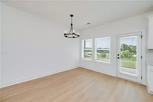 8420 Pleasant Grove Cir, Gainesville, GA 30506 - Photo 10