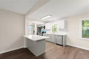 220 Woods Dr NE, Marietta, GA 30060 - Photo 24