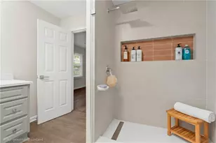 220 Woods Dr NE, Marietta, GA 30060 - Photo 12