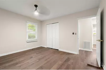 220 Woods Drive NE, Marietta, GA 30060 - Photo 36