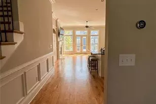 1602 Chatterton Ct NE, Atlanta, GA 30329 - Photo 8