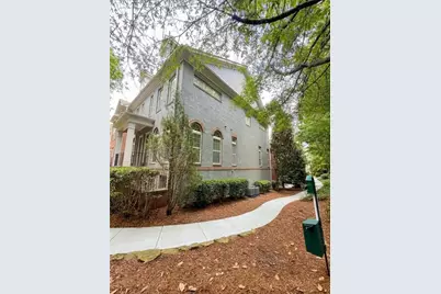 1602 Chatterton Court NE #106, Atlanta, GA 30329 - Photo 2