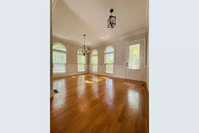 1602 Chatterton Court NE #106, Atlanta, GA 30329 - Photo 6