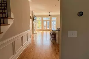 1602 Chatterton Ct NE, Atlanta, GA 30329 - Photo 8