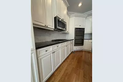 1602 Chatterton Court NE #106, Atlanta, GA 30329 - Photo 10