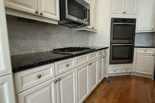 1602 Chatterton Ct NE, Atlanta, GA 30329 - Photo 10