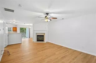 725 Crestwell Circle SW, Atlanta, GA 30331 - Photo 4
