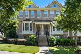 7990 Willoughby Ct, Alpharetta, GA 30005 - Photo 1