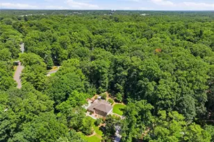 330 Waverly Hall Dr, Roswell, GA 30075 - Photo 52