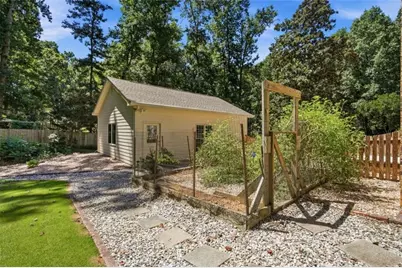 330 Waverly Hall Drive, Roswell, GA 30075 - Photo 46