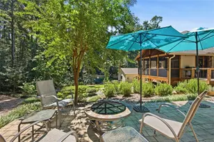 330 Waverly Hall Dr, Roswell, GA 30075 - Photo 10