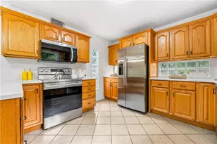 98 Kettlewood Dr SW, Lilburn, GA 30047 - Photo 8