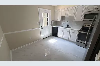 5011 Meadow Lane, Marietta, GA 30068 - Photo 6