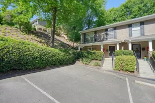 3180 Seven Pines Ct, Atlanta, GA 30339 - Photo 4