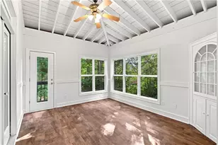 1593 Walkway Ct SW, Lilburn, GA 30047 - Photo 24