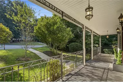 1593 Walkway Court SW, Lilburn, GA 30047 - Photo 4