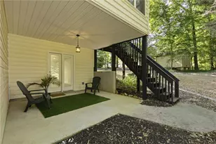 1593 Walkway Ct SW, Lilburn, GA 30047 - Photo 62