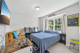 585 James St SW, Lilburn, GA 30047 - Photo 18