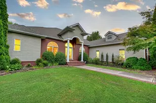 4165 Asheland Cove Dr, Young Harris, GA 30582 - Photo 4