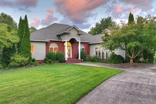 4165 Asheland Cove Dr, Young Harris, GA 30582 - Photo 2