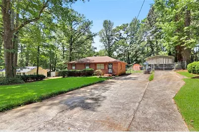 3525 Larkspur Terrace, Decatur, GA 30032 - Photo 2
