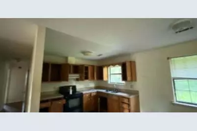1049 S Plum Street S, Coolidge, GA 31738 - Photo 4