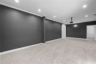 625 Kingsport Dr, Roswell, GA 30076 - Photo 32