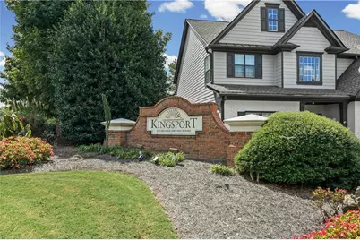 625 Kingsport Drive, Roswell, GA 30076 - Photo 10