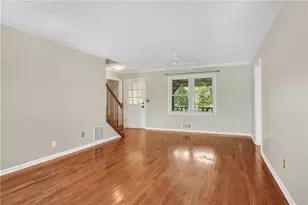 1870 Beckett Dr, Marietta, GA 30062 - Photo 12