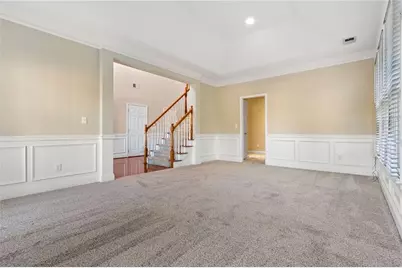 5723 Vinings Retreat Way SW, Mableton, GA 30126 - Photo 8