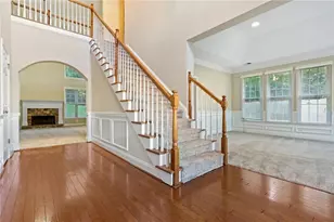5723 Vinings Retreat Way SW, Mableton, GA 30126 - Photo 4