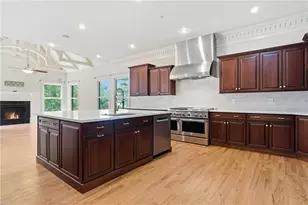 6295 Windward Pkwy, Alpharetta, GA 30005 - Photo 24