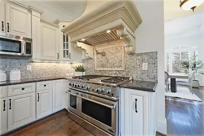 7611 Regency Circle, Atlanta, GA 30350 - Photo 10