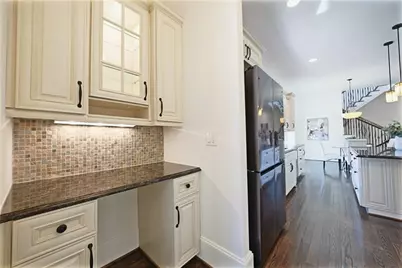 7611 Regency Circle, Atlanta, GA 30350 - Photo 30