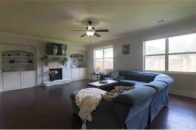 3125 Pleasant Valley Trail, Cumming, GA 30028 - Photo 10