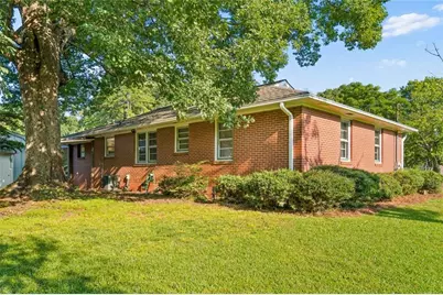 640 Kennesaw Drive SE, Smyrna, GA 30080 - Photo 16