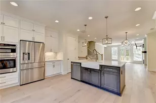 1701 Kenstone Walk, Dunwoody, GA 30338 - Photo 10