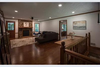4512 Creekwood Circle NW, Kennesaw, GA 30152 - Photo 8