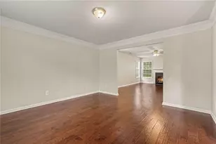 3726 Campbell Creek Cir, Snellville, GA 30039 - Photo 10