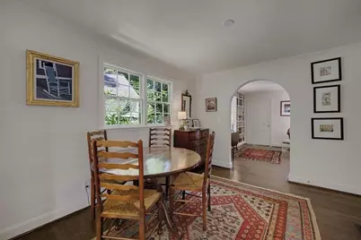 2354 Hurst Drive NE, Atlanta, GA 30305 - Photo 10