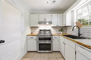 1556 Cedar Bluff Trail, Marietta, GA 30062 - Photo 2