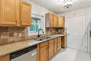 3290 Stonewall Tell Rd, Atlanta, GA 30349 - Photo 30